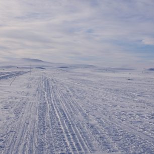Hardangervidda, největší náhorní plošina Evropy, leží v Norsku na půl cesty mezi Oslem a Bergenem.