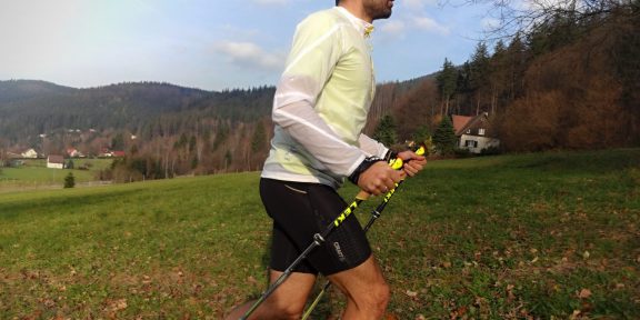 RECENZE: Leki Micro Trail Vario