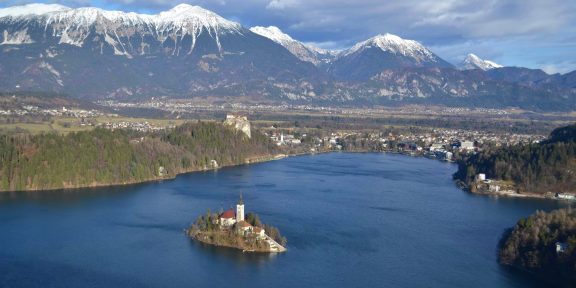 Karavanky: dlouhá hřebenovka i pohodová turistika na pomezí rakouských a slovinských Alp