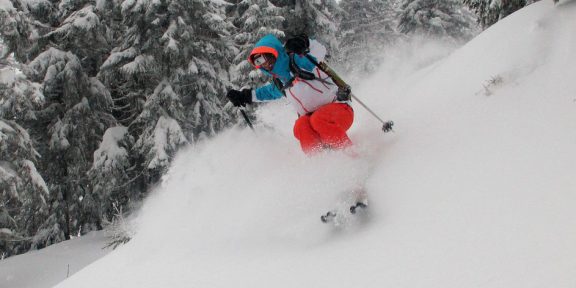 Bunda Helly Hansen Ridge Shell Jacket pro skialp a freeride