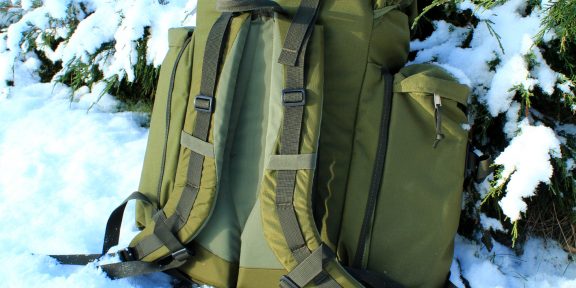 Držák do těžkého terénu &#8211; recenze batohu Berghaus Centurio 45