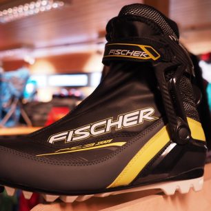 Fischer RC3 skate - bota určená pro bruslařský styl běhu na lyžích