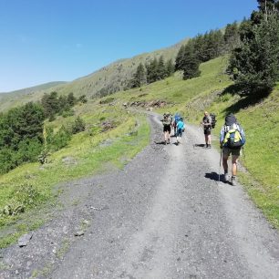 Po úbočí Makrately