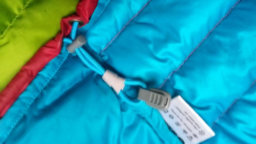 Stahování spodního lemu bundy Sir Joseph Apris Hooded II.