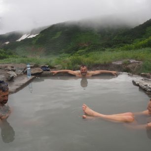 Termální prameny rozehřejí bolavé nohy i záda.
