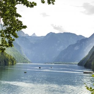 Dvoutisícovka Watzmann – Mittelspitze je zasazena v pohádkovém prostředí Berchtesgadenských Alp.