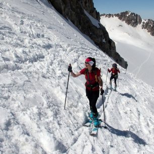 S G3 SEEKr pod závěrečným svahem na Pico de Aneto