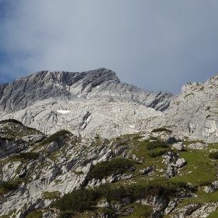 Severní stěna Alpspitze, Wetterstein, Bavorsko.