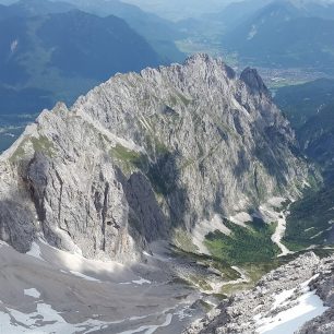 Dolina Höllental, bavorské Alpy.