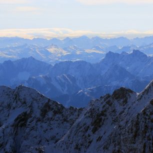 Panorama hor z Zugspitze.