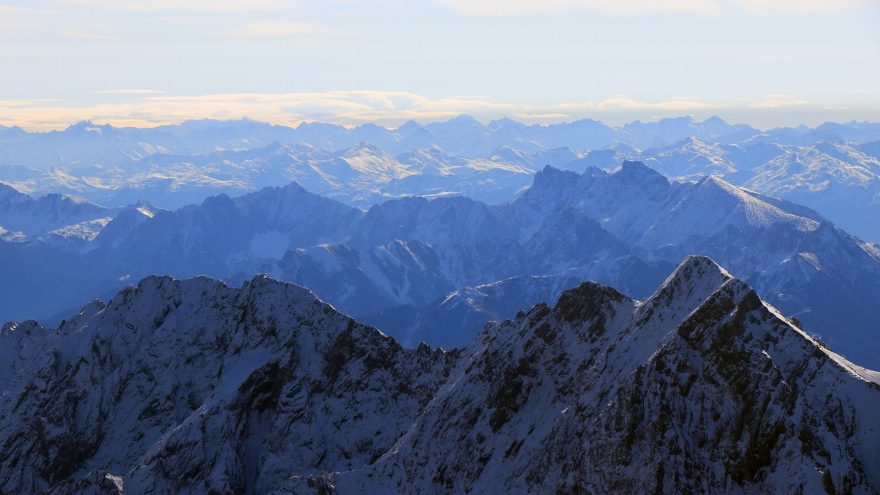 Panorama hor z Zugspitze.