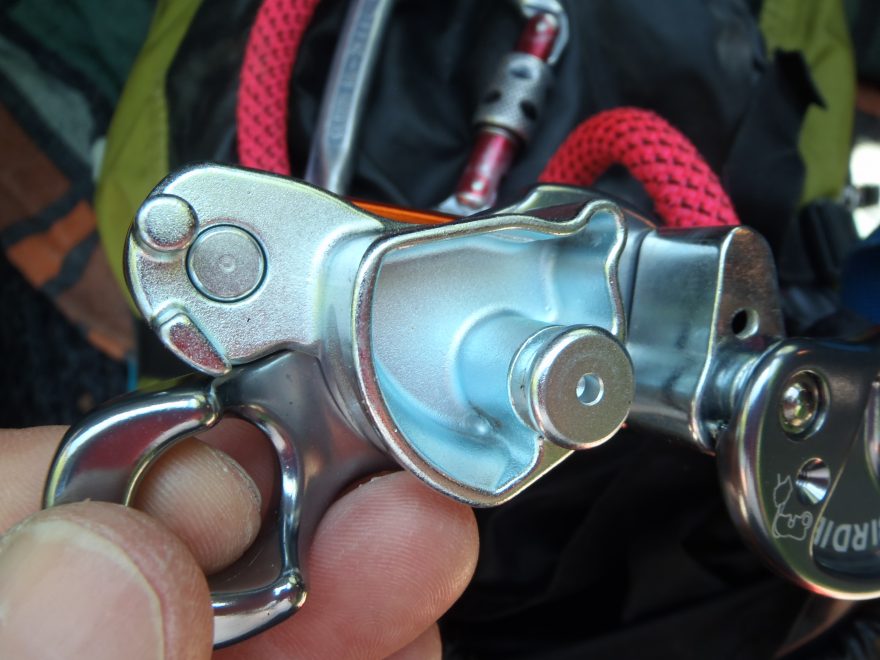 Pohled do jistítka BEAL Birdie.