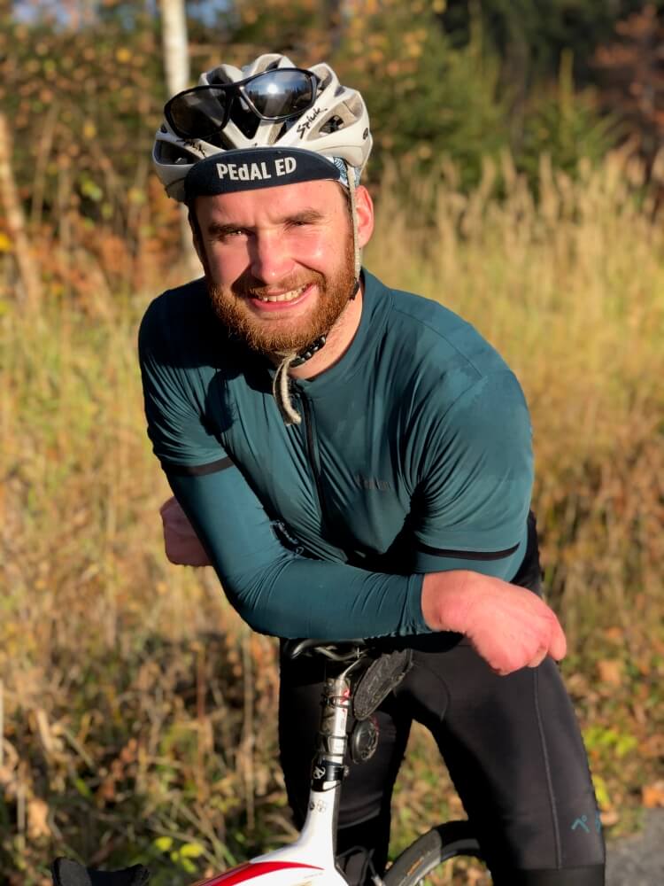 Jakub Vlček 14. června startuje na nejdelším závodě na světě – World by Bike Challenge, který spočívá v objetí zeměkoule na kole.