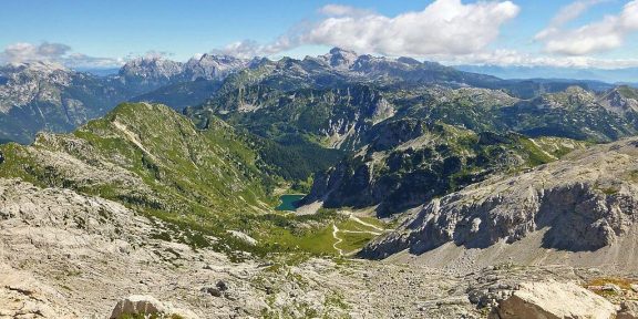 Výstup na Krn (2244 m) ze severu (Lepenja), jihu (Vresno) a západu (Drežnica)