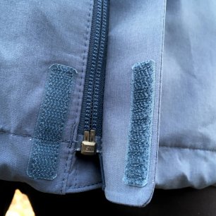 Zajištění konce zipu a léga bundy The North Face Dryzzle