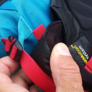 Balanční popruhy lze takto výškově nastavit do dvou úrovní - Boll QUANTUM 35-47.