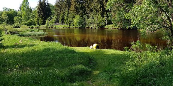 Kolem Lipna pěšky nebo na kole