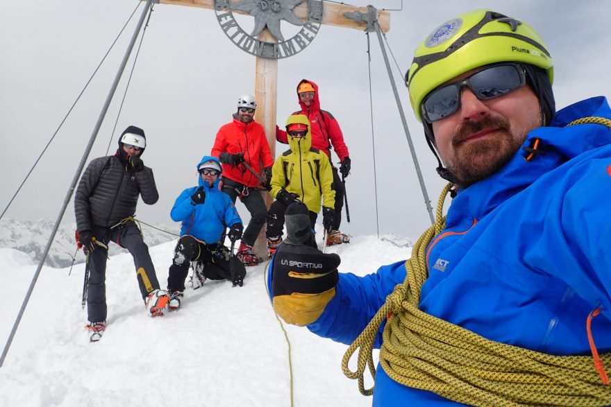 Horští vůdci i průvodci mají kromě lásky k horám společné také pojištění odpovědnosti nutné pro jejich povolání