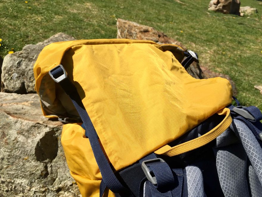 Límec batohu Deuter Guide 34+ kryjící nastavitelný vrchlík