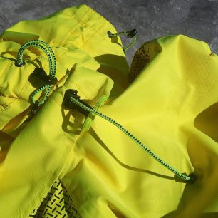 Poutko a stahování kapuce bundy ALPINE PRO NAN