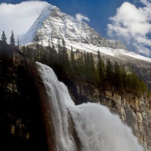 Emperor Falls, Rockies, Kanada