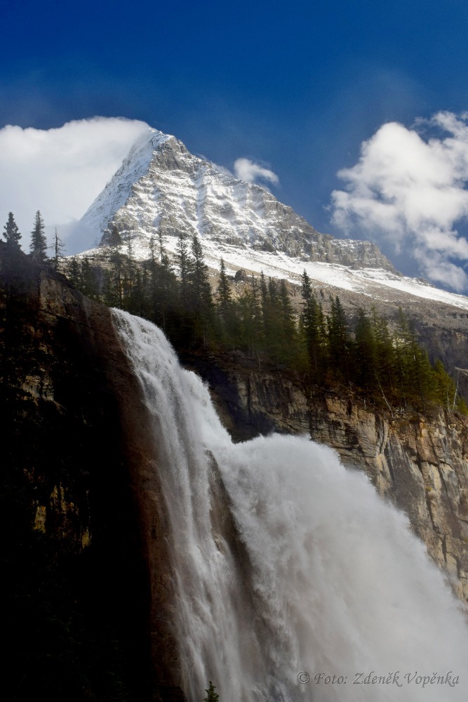 Emperor Falls, Rockies, Kanada