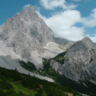Torstein 2948 m, okruh kolem Dachsteinu, Rakousko.