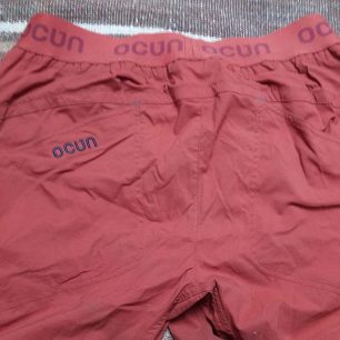 Zadní kapsy kalhot Ocún Mánia