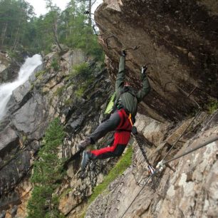 Ferata Klettersteig Lehner Wasserfall, Otztal, Alpy, Rakousko