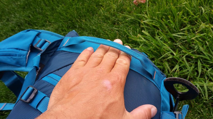 Fixní popruh na lyže pojme opravdové fošny - Pinguin Attack 45