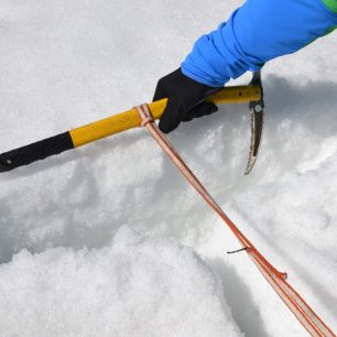 Kotvící bod z cepínu: Vše musí být 100%