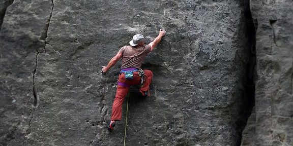 Recenze lezeček: EVOLV Shaman – veganské lezečky