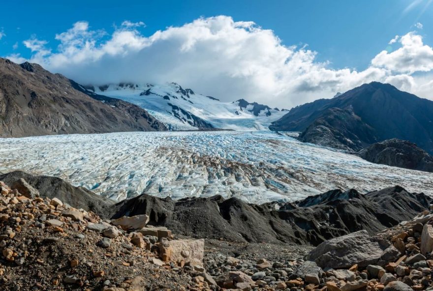 Ledovec Tunel. Huemul Circuit, Patagonie