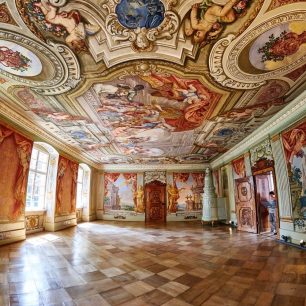 Výstavní zámek Herrenchiemsee, Chiemsee, Německo