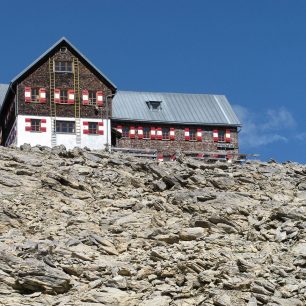 Mannheimer Hütte, pohoří Rätikon, Alpy.