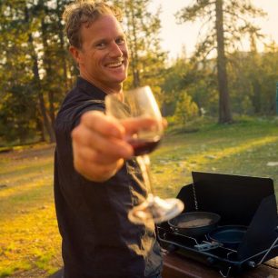 set cestovních skleniček na víno od GSI Outdoors