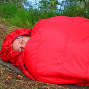 Až na málo místa kolem ramen je spaní ve spacáku TRIMM Balance pro unaveného poutníka požitkem i při teplotách pod nulou 2