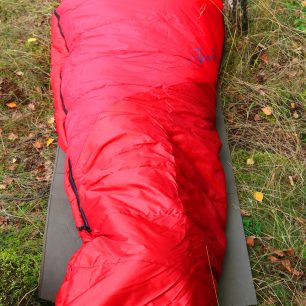 Spacáky TRIMM Balance jsou šité ve dvou velikostech, testovaná verze pro osoby do 195 cm