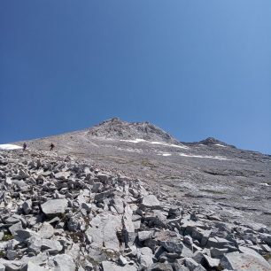 Horní část výstupu na Mount Rundle v kanadských Rockies