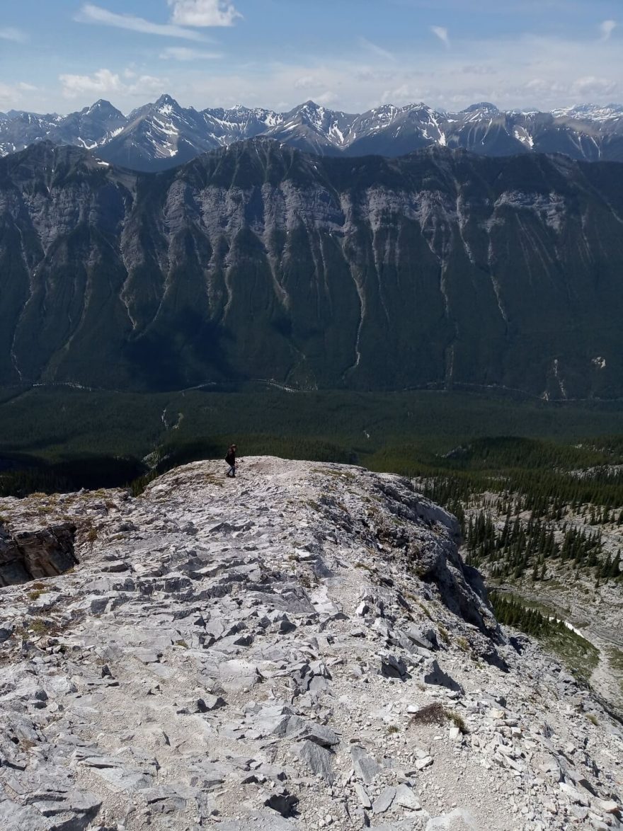 Nebezpečný úsek, Výstup na Mount Rundle v kanadských Rockies