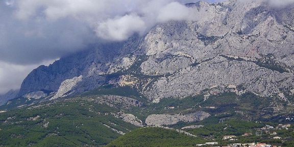 Výstup na vrchol Sveti Jure