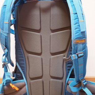 Detail zádového systému SNOFF