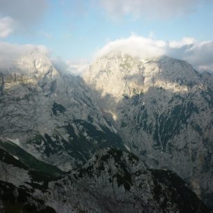Skuta mezi mraky - druhá nejvyšší hora Kamnicko Savinjských Alp