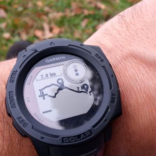 Takhle vypadá mapa na hodinkách GARMIN Instinct Solar