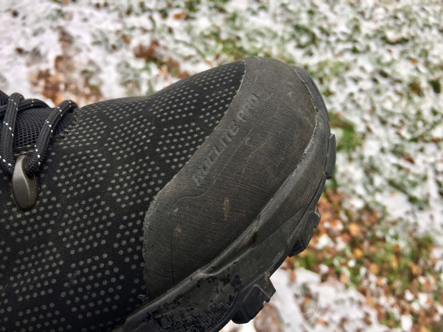 Ochrana špičky bot Inov-8 Roclite Pro G 400 GTX.