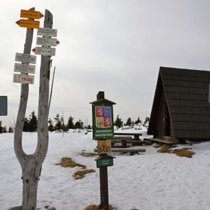 Přístřešek v sedle Pod Smělcem, Krkonoše, zima