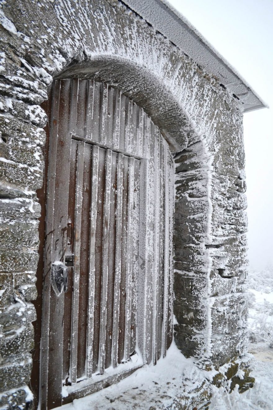 Útulna Jelení studánka, zimní Jeseníky