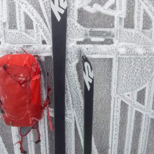 Testování batohu během krkonošského pouvětří - Deuter FREERIDE PRO 34+