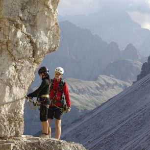 Závěr výstupu na Paternkofel, via ferraty Dolomity, italské Alpy