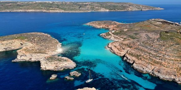 Přechod ostrovů Malta, Gozo a Comino